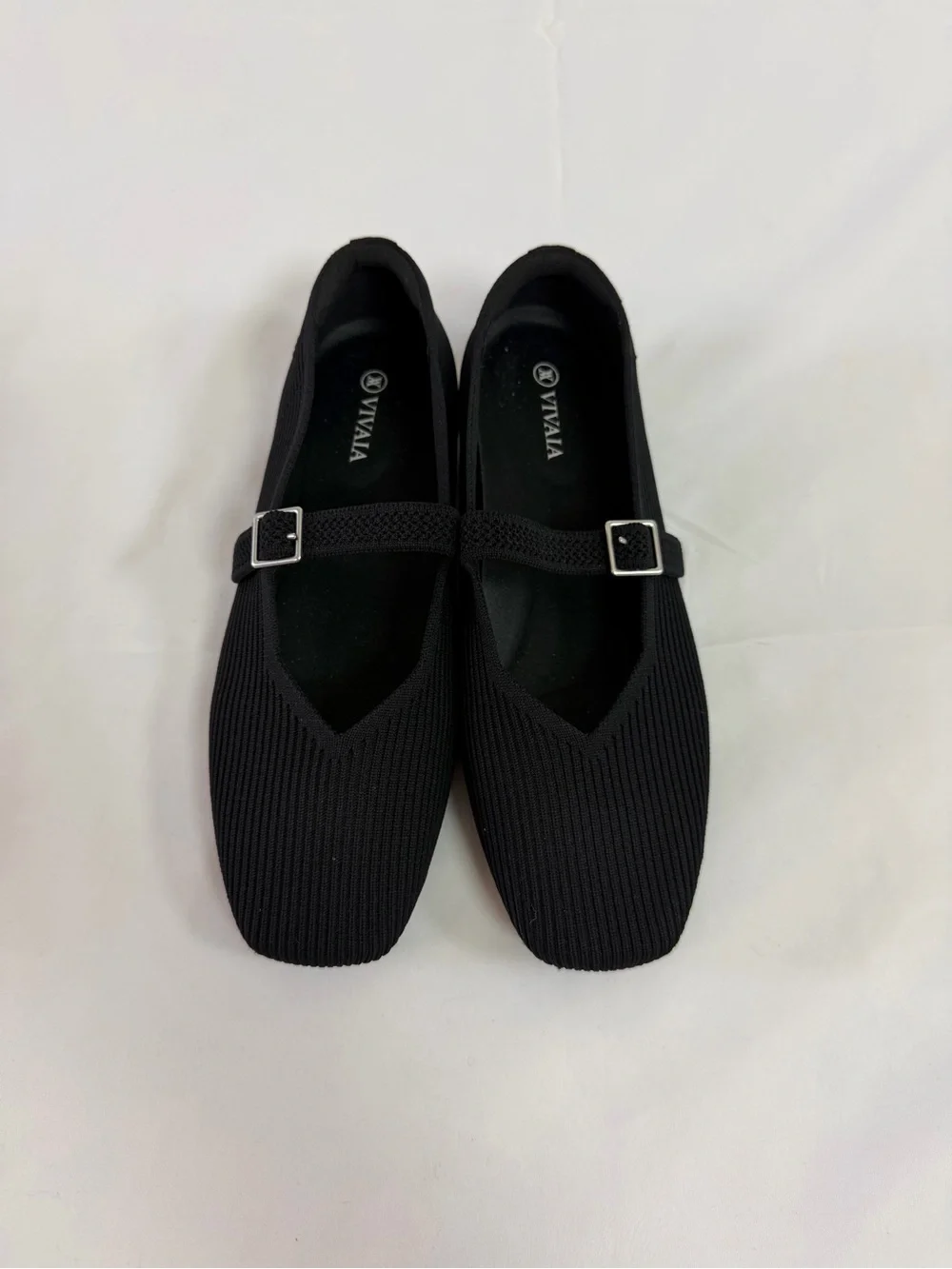 Vivaia Margot Mary Jane Flats, size 40W.